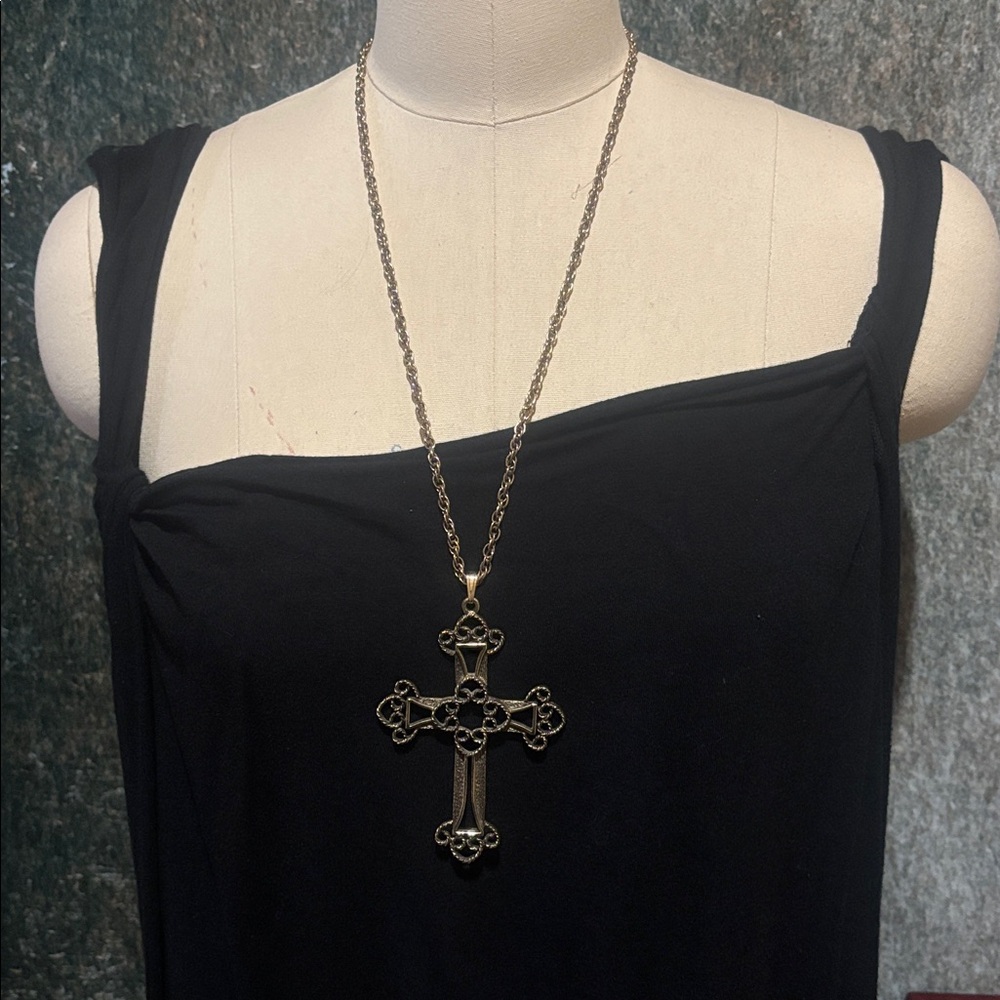 Gold-Tone Filigree Cross Pendant Necklace w/ Spiral Chain